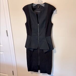 Ted Baker London Women’s Black Sleeveless Jamthum Zip Peplum Dress / Size 2
